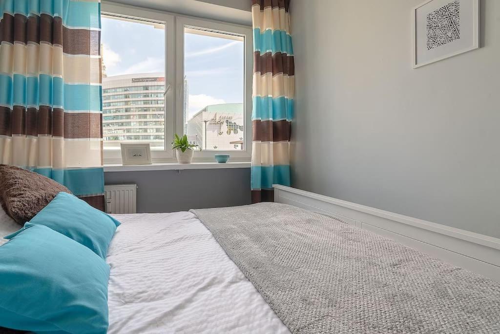 Central Station Gold Street Apartment Варшава Экстерьер фото
